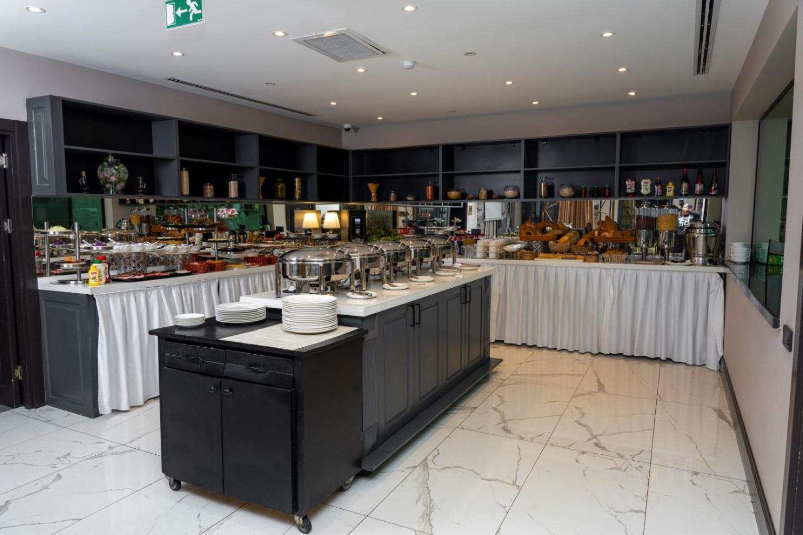 Port Rivoli Hotel باكو المظهر الخارجي الصورة